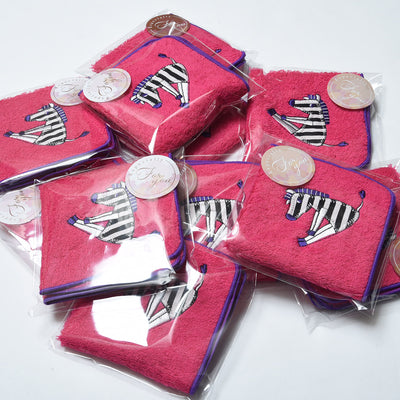 ピラティスシマウマタオル🦓（AMICA × AVINiON×今治タオル）